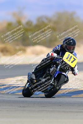 media/Mar-12-2022-SoCal Trackdays (Sat) [[152081554b]]/Turn 2 (1145am)/